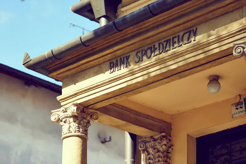 Die Geistermannschaft: Warum Bundesliga-Kader immer länger werden – aber die Stammelf immer kleiner